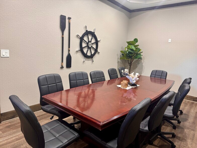 More Photos Of 19539 Champion Forest Dr, Spring Medical For Sale