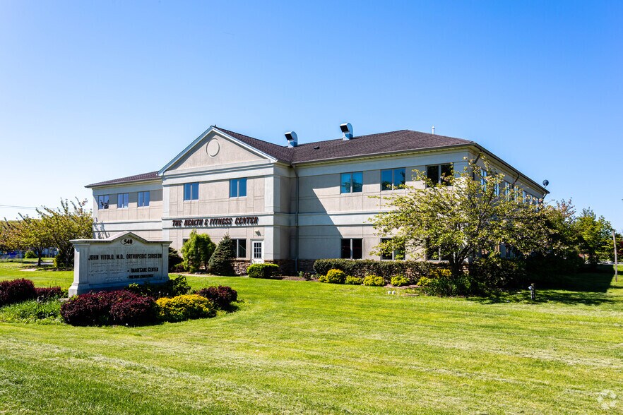 More Photos Of 540 Lafayette Rd, Sparta Medical For Lease