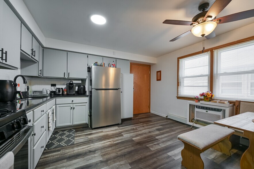 More Photos Of 8544 W Gregory St, Chicago Apartments For Sale