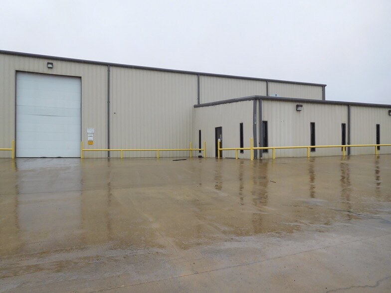 Primary Photo Of 6307 E Hwy 270, Alderson Warehouse For Lease