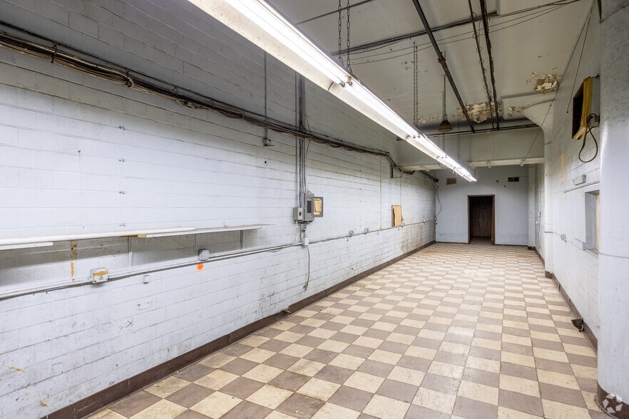 More Photos Of 1 Passaic St, Wood-Ridge Manufacturing For Lease