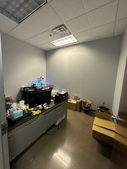 More Photos Of 3301 Matrix Dr, Richardson Research And Development For Sale