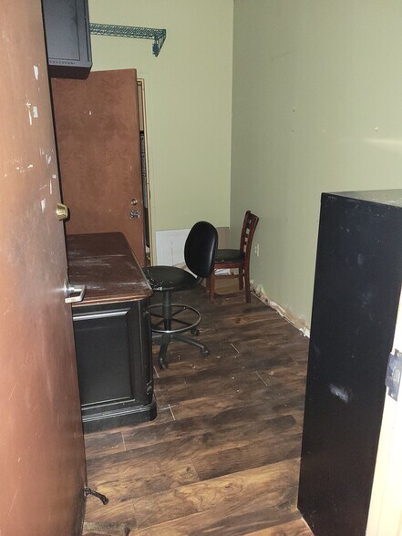 More Photos Of 5753-5783 Old Winder Hwy, Braselton Restaurant For Lease