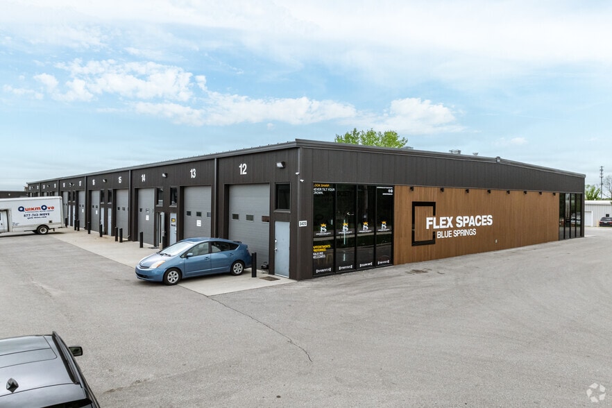 More Photos Of 3405 NW Jefferson St, Blue Springs Flex For Lease
