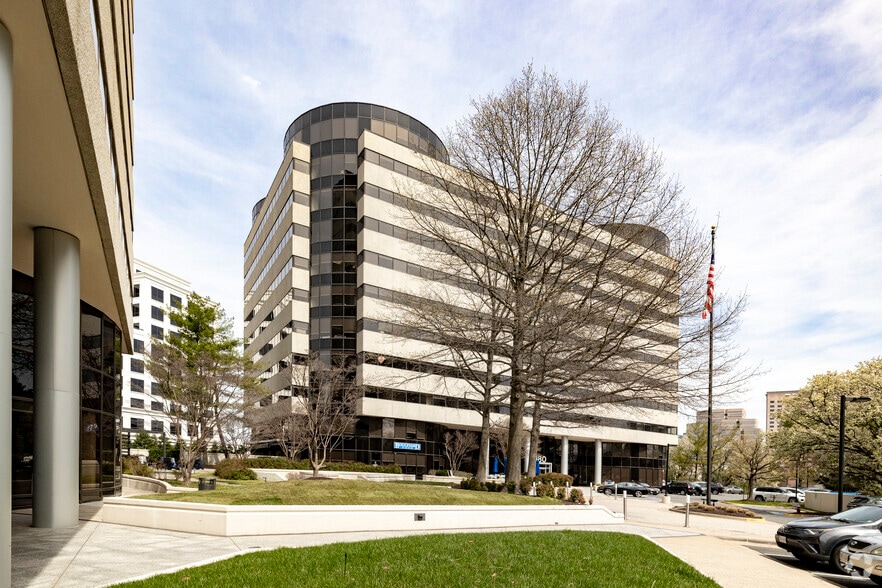 Primary Photo Of 8180 Greensboro Dr, McLean Office For Lease