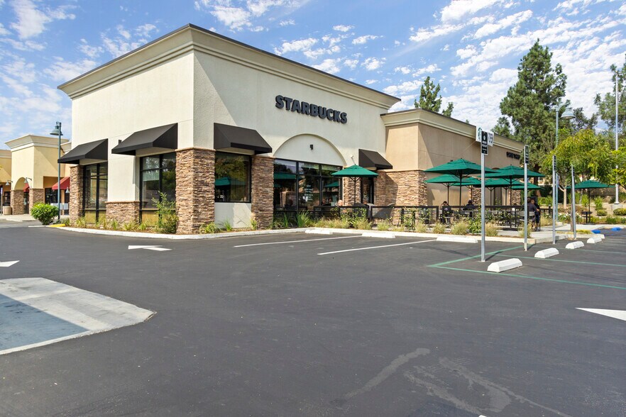 More Photos Of 6591-6599 Collins Dr, Moorpark Unknown For Lease