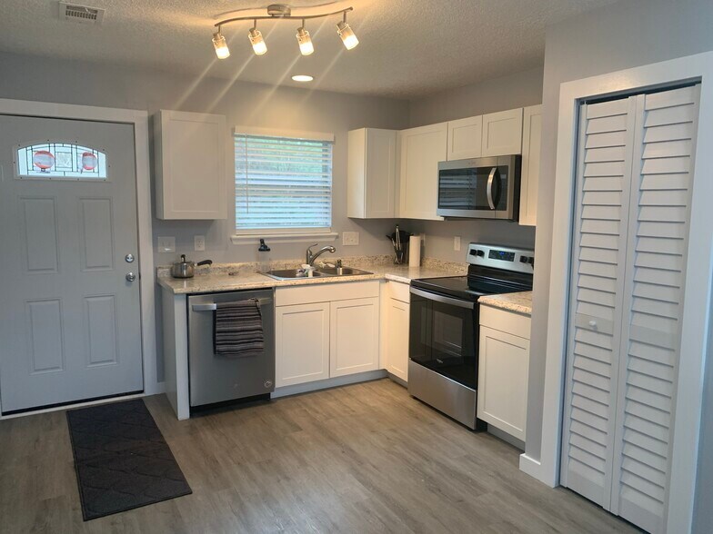 More Photos Of 3229 State Road 207, Elkton Land For Sale