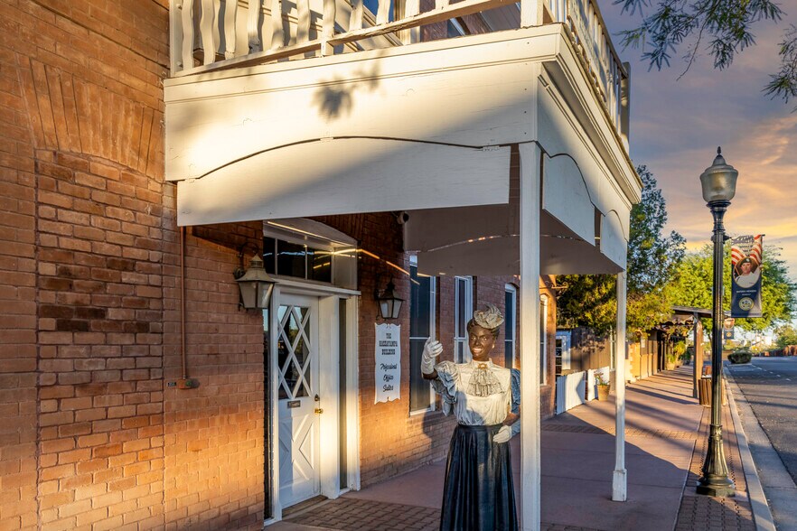 More Photos Of 1 E Apache St, Wickenburg Office For Sale