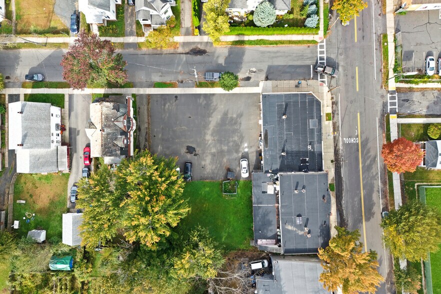 More Photos Of 436 Main St, West Springfield Storefront Retail Office For Lease