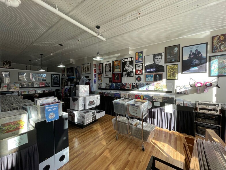 More Photos Of 610 E Fearing St, Elizabeth City General Retail For Lease