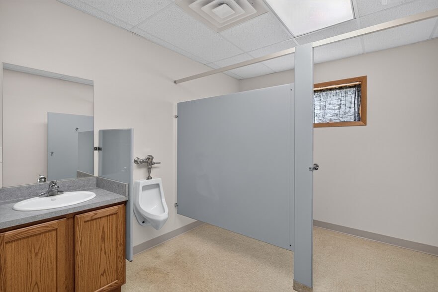 More Photos Of 6000 Reynolds Rd, Jackson Religious Facility For Sale