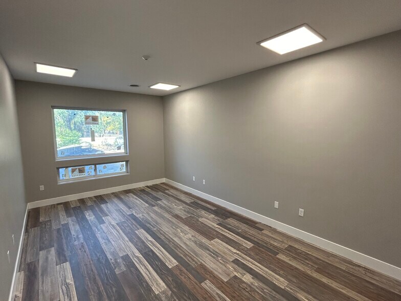 More Photos Of 625 Margrave Dr, Reno Office For Lease