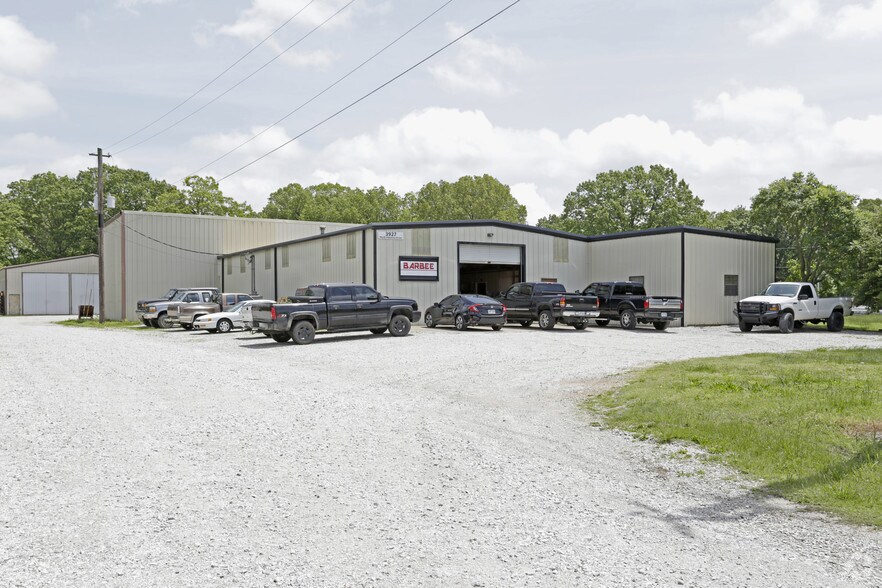 Primary Photo Of 3827 N Arkansas St, Rogers Warehouse For Sale