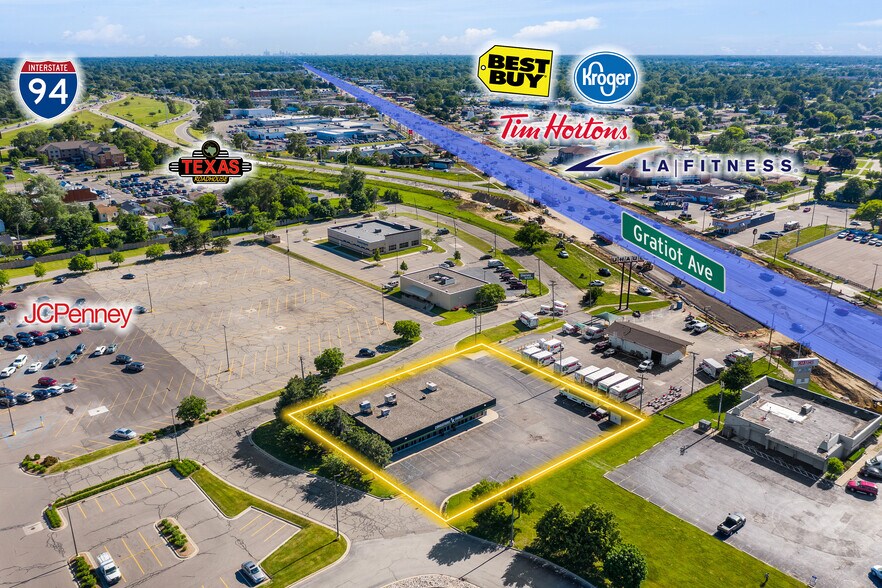 More Photos Of 31542 Gratiot Ave, Roseville Office For Lease