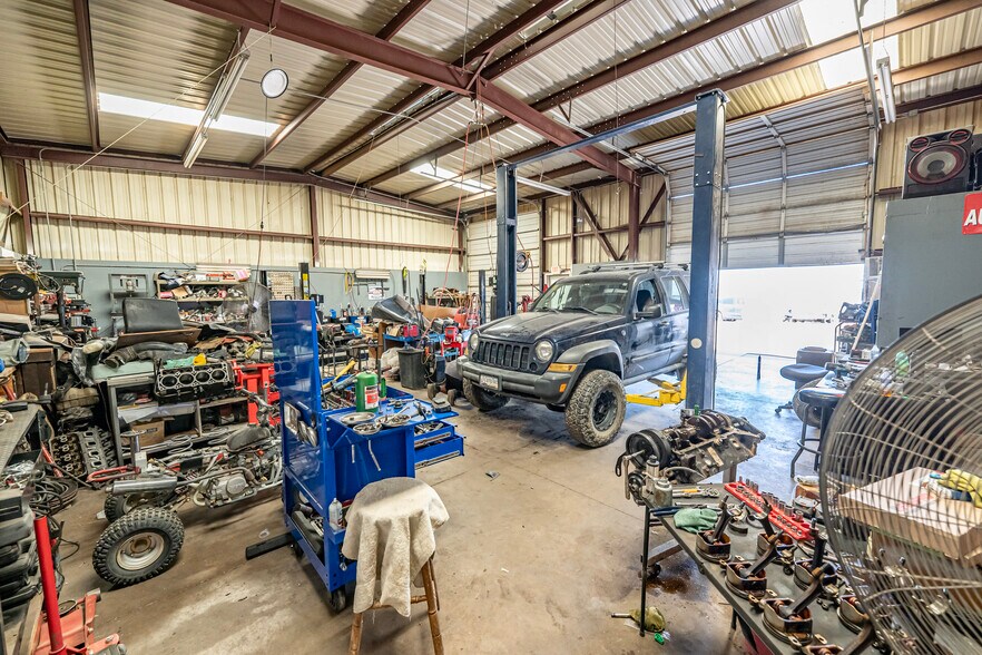 More Photos Of 4120 AZ-68, Golden Valley Warehouse For Sale