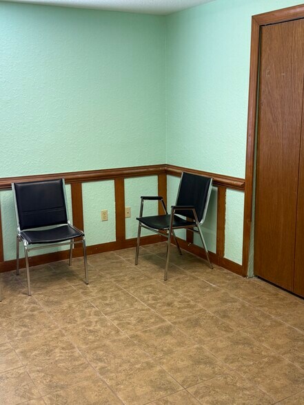 More Photos Of 1116 Us-17, Palatka Medical For Lease