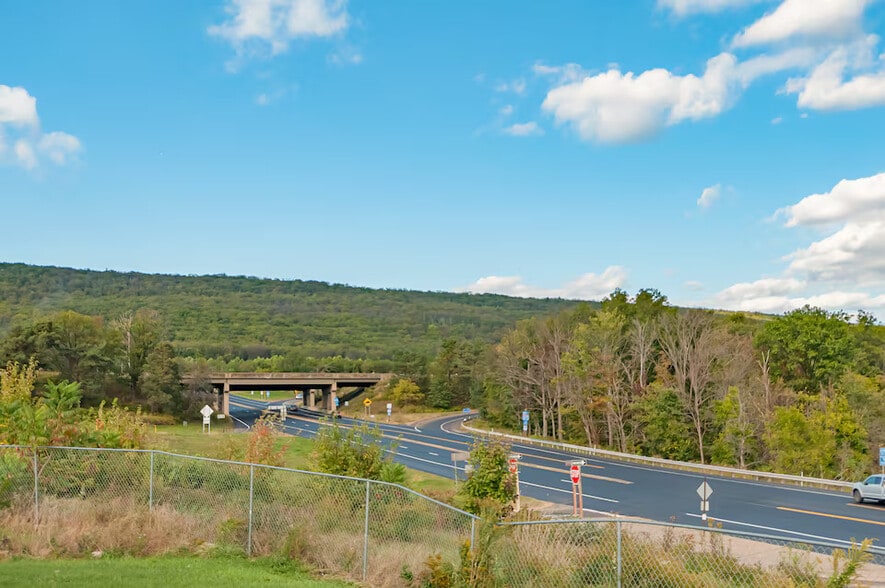 More Photos Of 1064 PA-93, Drums, PA 18222, Drums Hotel For Sale