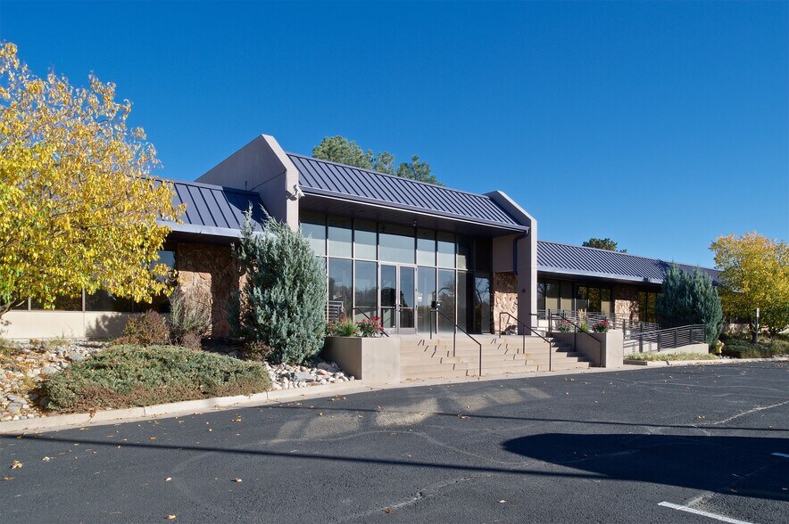Primary Photo Of 12300 Grant St, Thornton Manufacturing For Sale