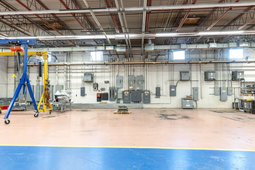 More Photos Of 370 Monument Rd, Hinsdale Manufacturing For Sale