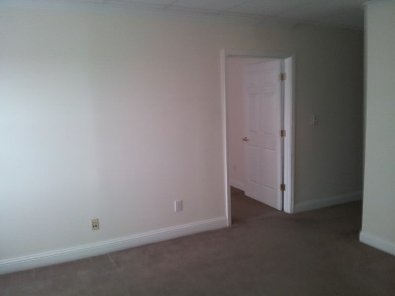 More Photos Of 106 Colony Park Dr, Cumming Office Residential For Lease
