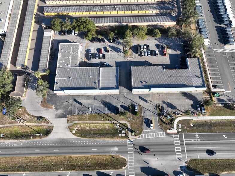 More Photos Of 6012-6014 E Hillsborough Ave, Tampa Unknown For Lease