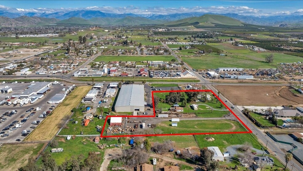 More Photos Of 1341 Main Street, Porterville Land For Sale