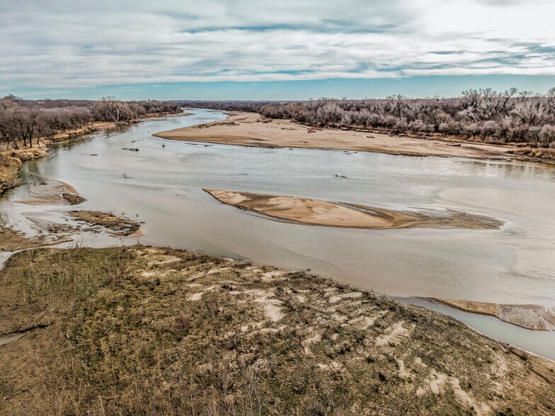 More Photos Of 79+/- Acres on 272nd Rd. Rd @ 41st Rd, Arkansas City Land For Sale