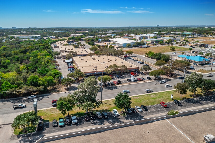 More Photos Of 12770 Cimarron Path, San Antonio Unknown For Lease