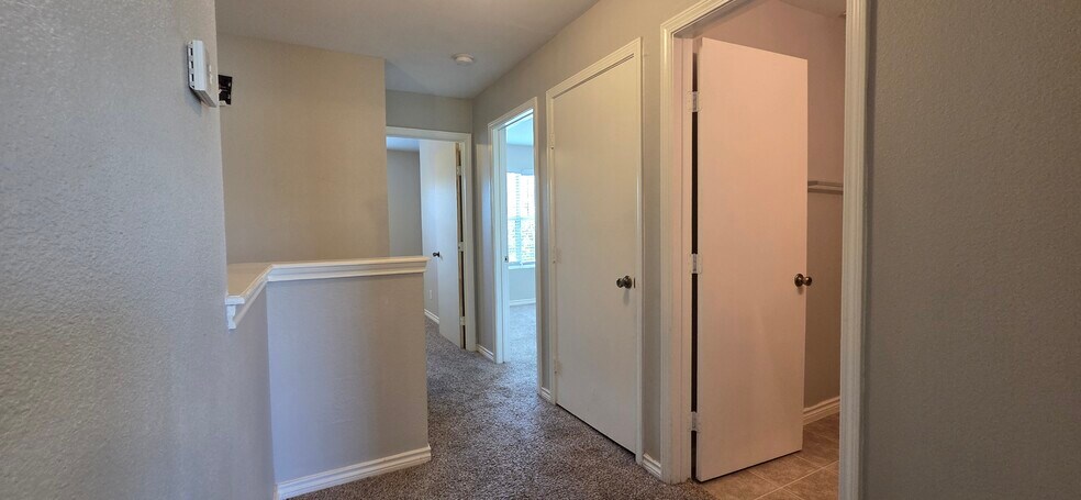 More Photos Of 7810 Kingsbury Wood, San Antonio Multifamily For Sale