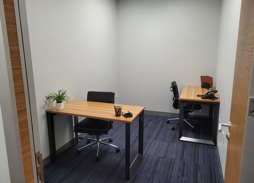 More Photos Of 7918 Jones Branch Dr, McLean Office For Lease