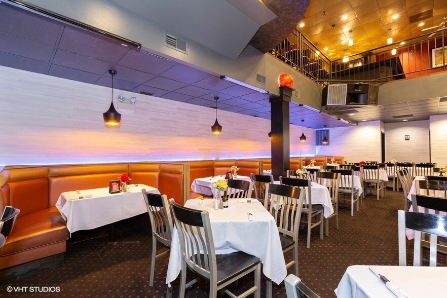 More Photos Of 5772 S Archer Ave, Chicago General Retail For Sale