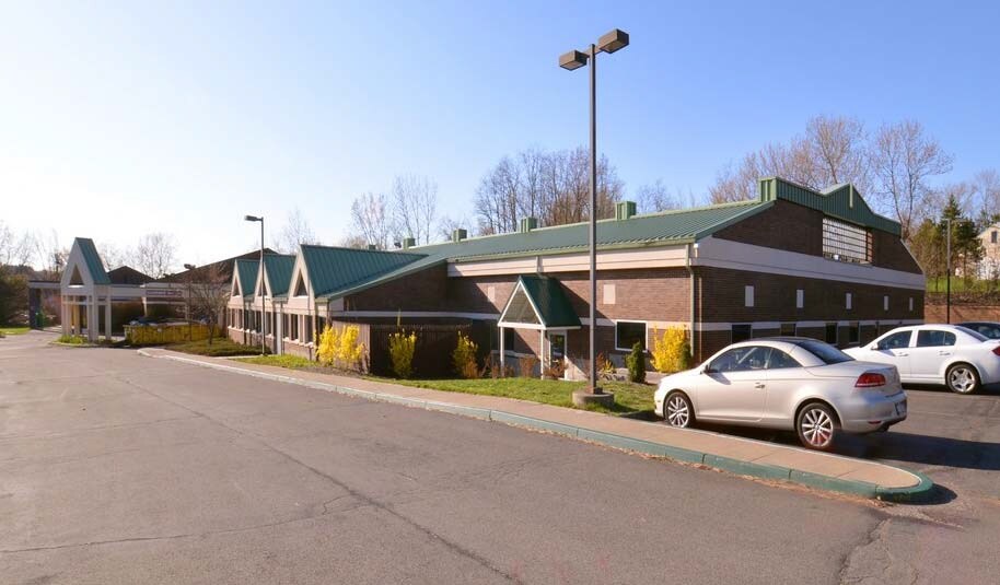 More Photos Of 7 Century Hill Dr, Latham Office For Lease