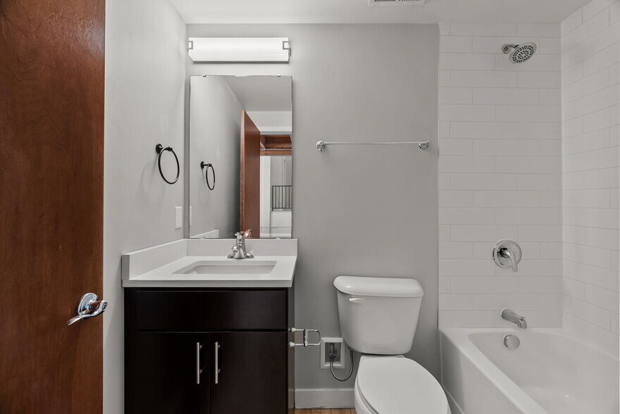 More Photos Of 3530 Utah St, Saint Louis Apartments For Sale