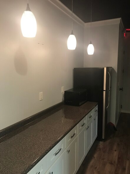 More Photos Of 2050 W County Highway 30A, Santa Rosa Beach Loft Creative Space For Sale