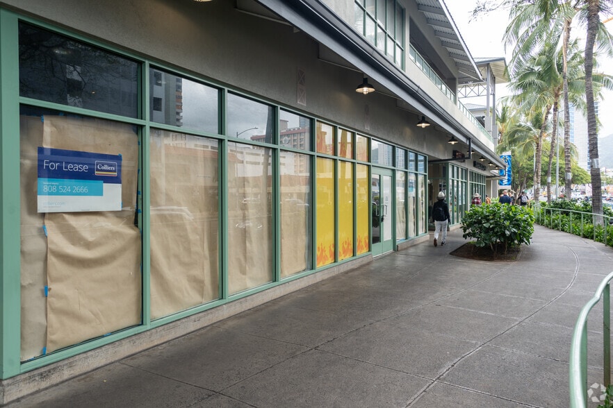 More Photos Of 700 Keeaumoku St, Honolulu Freestanding For Lease