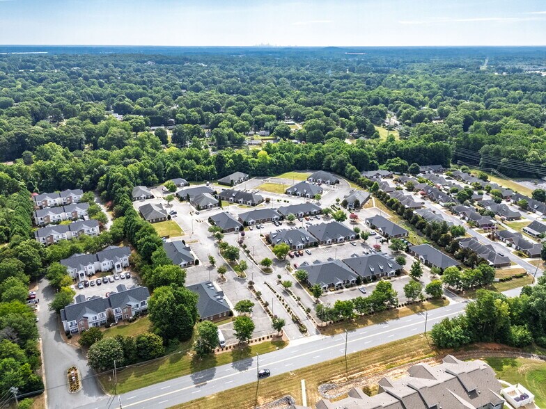 More Photos Of 1554 Union Rd, Gastonia Office For Lease