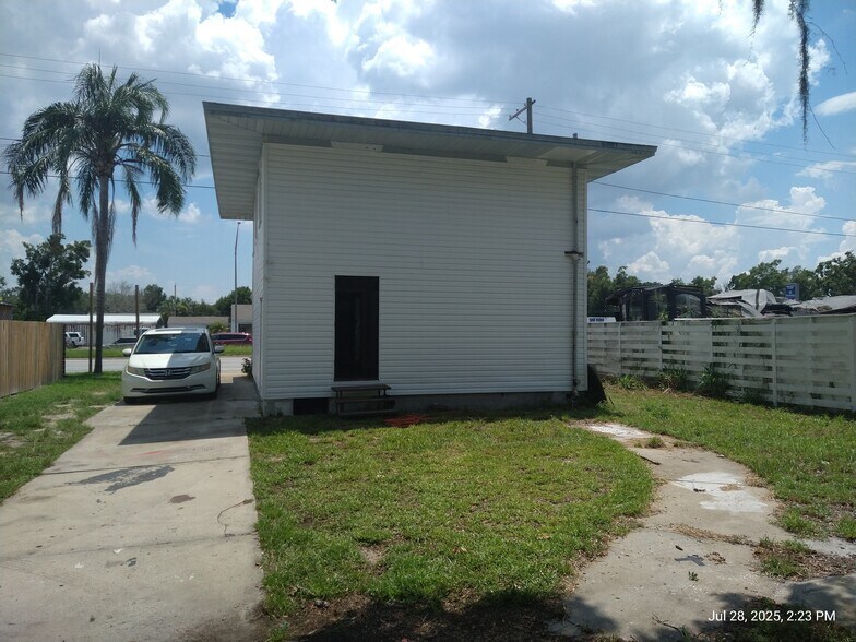 More Photos Of , Tampa Unknown For Sale