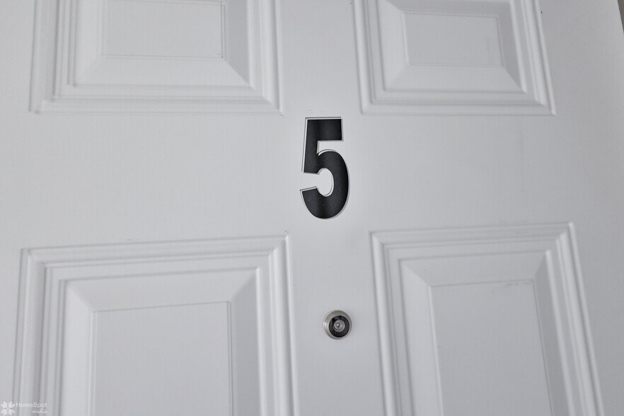 More Photos Of 440 N 9th St, Allentown Apartments For Sale