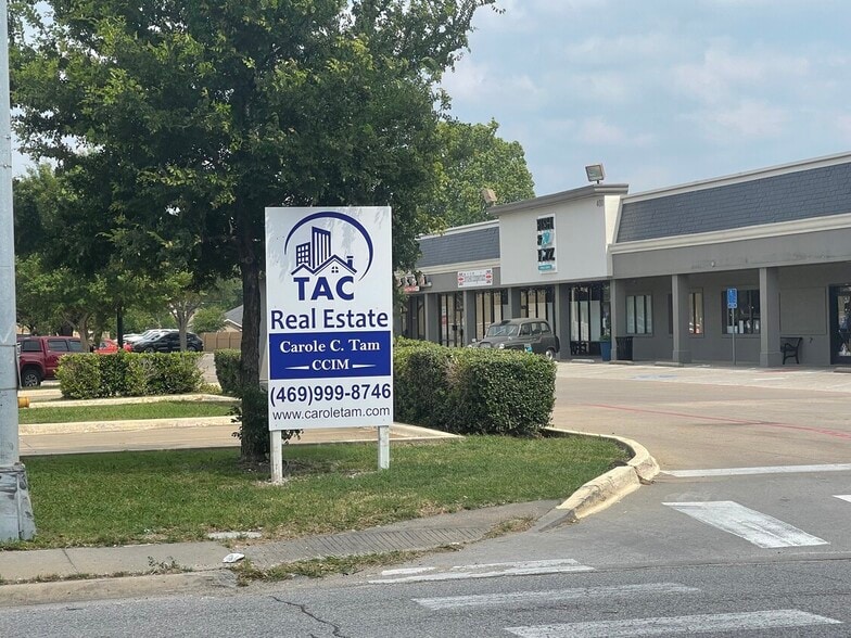 More Photos Of 400 N Coit Rd, Richardson General Retail For Lease