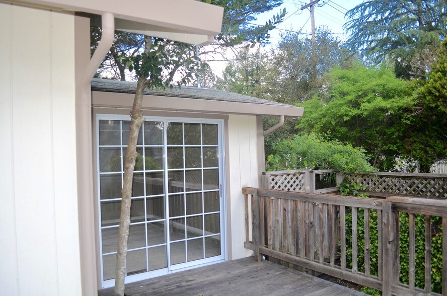 More Photos Of 5800 Valley Dr, Felton Apartments For Sale