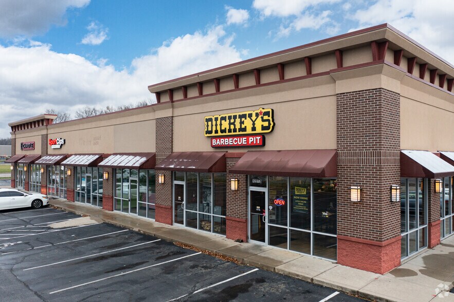 More Photos Of 1227 W Ohio Pike, Amelia Unknown For Lease