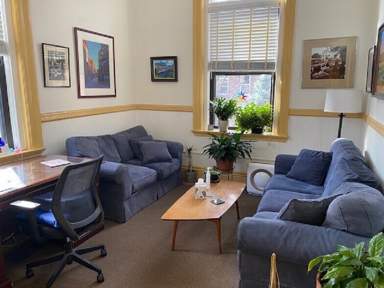 More Photos Of 5 Warren St, Concord Storefront Retail Office For Sale