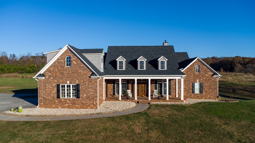 More Photos Of 670 Wyo Rd, Mocksville Specialty For Sale