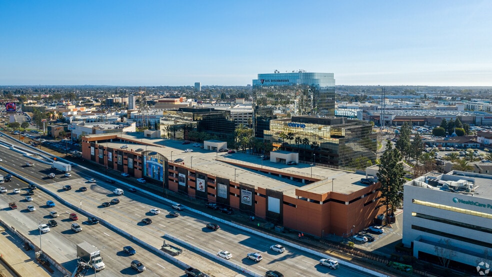 More Photos Of 7777 Center Ave, Huntington Beach Unknown For Lease