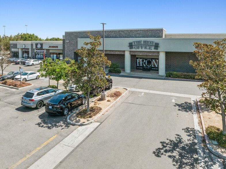 More Photos Of 6350-6370 N Figarden Dr, Fresno Freestanding For Sale