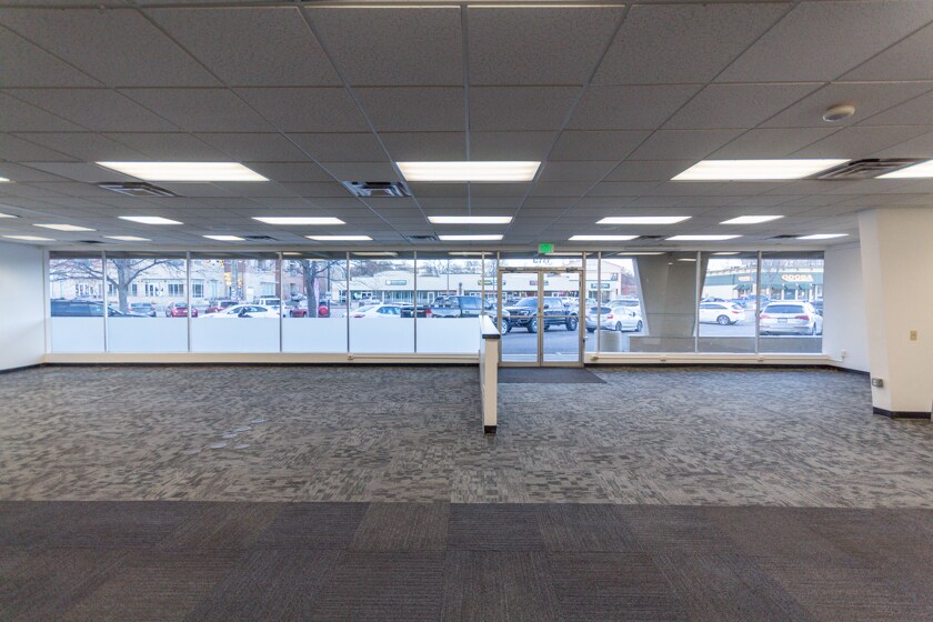 More Photos Of 1101-1129 W Elizabeth St, Fort Collins General Retail For Lease
