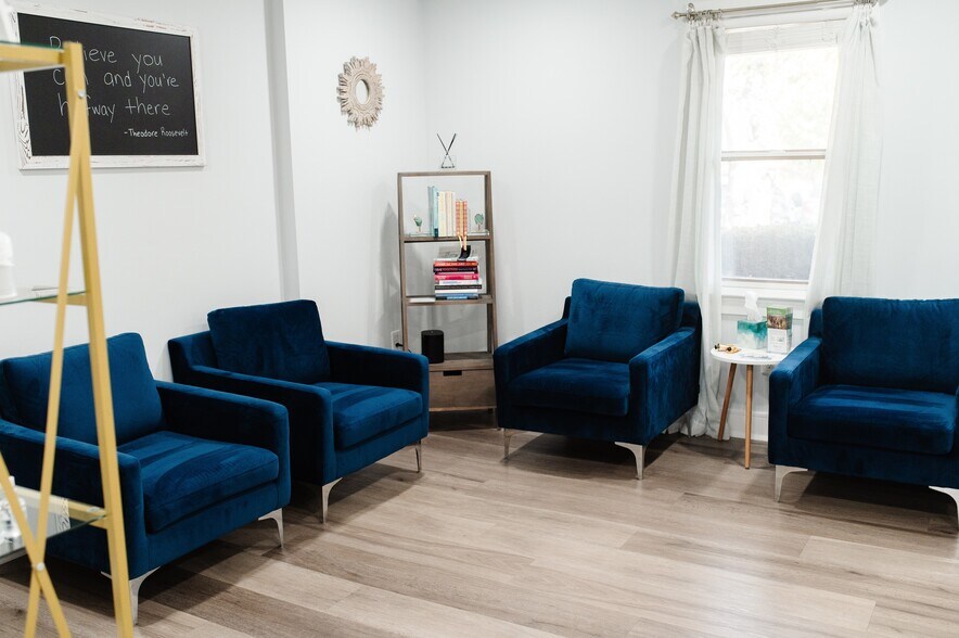 More Photos Of 4 Terry Dr, Newtown Office For Sale