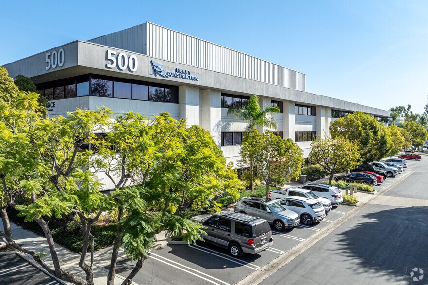 More Photos Of 500 S Kraemer Blvd, Brea Office For Lease
