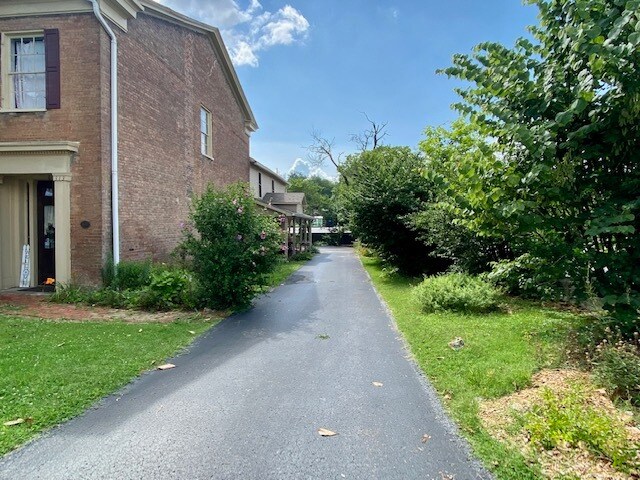 More Photos Of 313 S Green St, Glasgow Hospitality For Sale