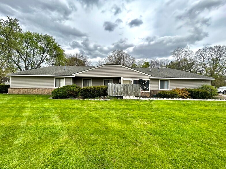 Primary Photo Of 2140 Adelpha Ave, Holt Apartments For Sale